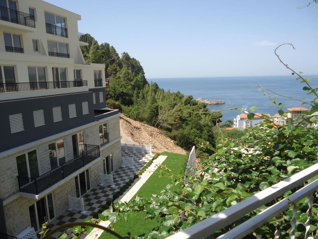 Apartments Slavica Jovanovic Sveti Stefan Bagian luar foto